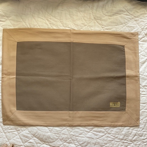 Ralph Lauren Napkin Set - Picture 6 of 7